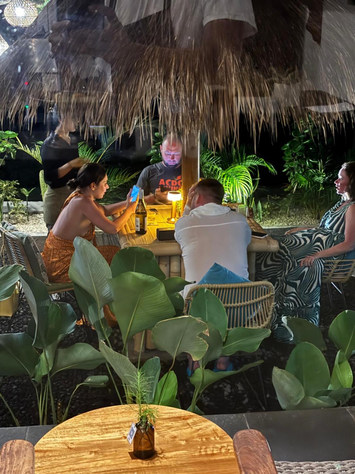 Tanglad Kaje Cottage & Restaurant מראה חיצוני תמונה